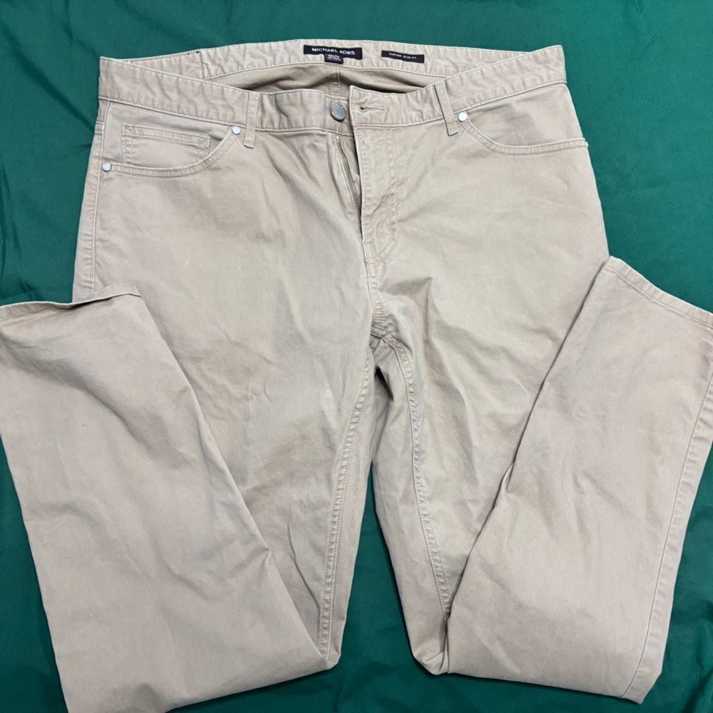 Michael Kors Men’s slim fit khakis - Picture 3 of 3